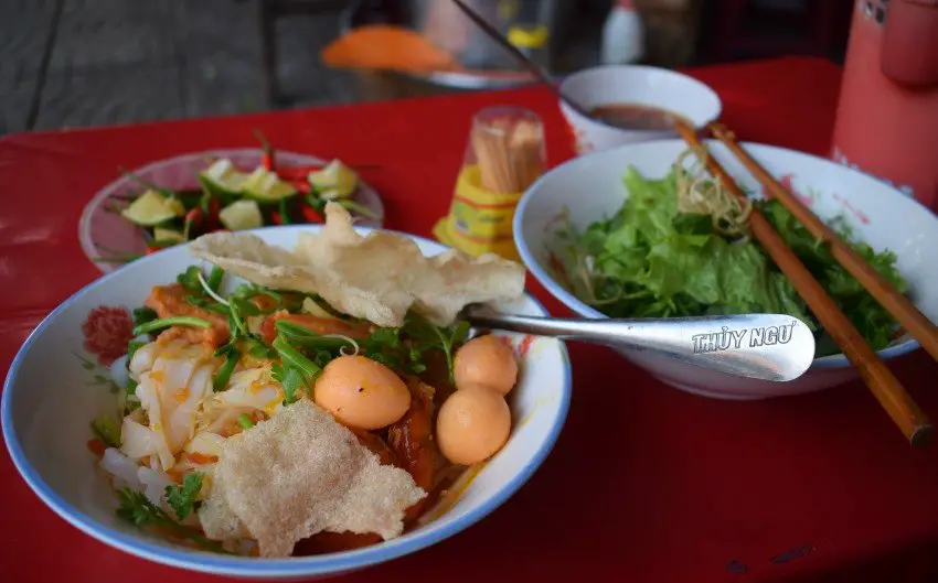 Guide to Vietnamese food mi quang