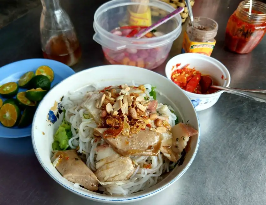 Vietnamese food blog bun mam