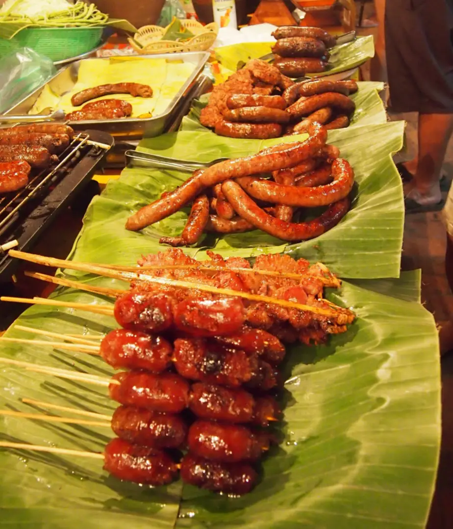 Laos-sausages-street-food-in-laos