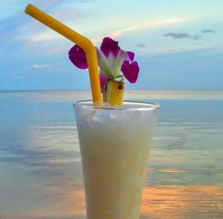 Cocktail pina colada