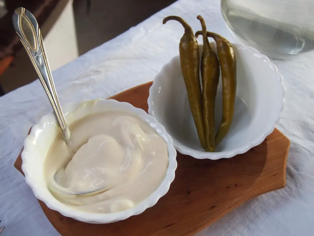 Romanian accompaniments breakfast