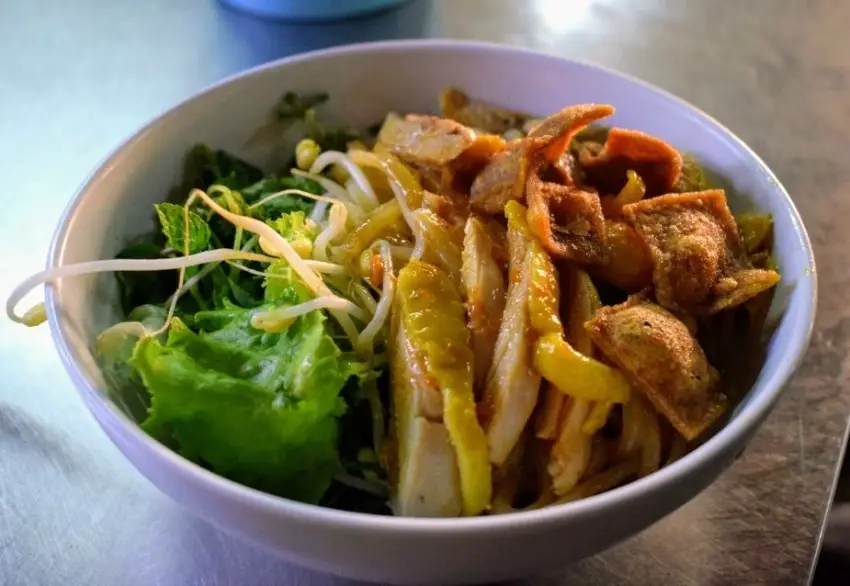 Cau Lao Vietnamese Dish